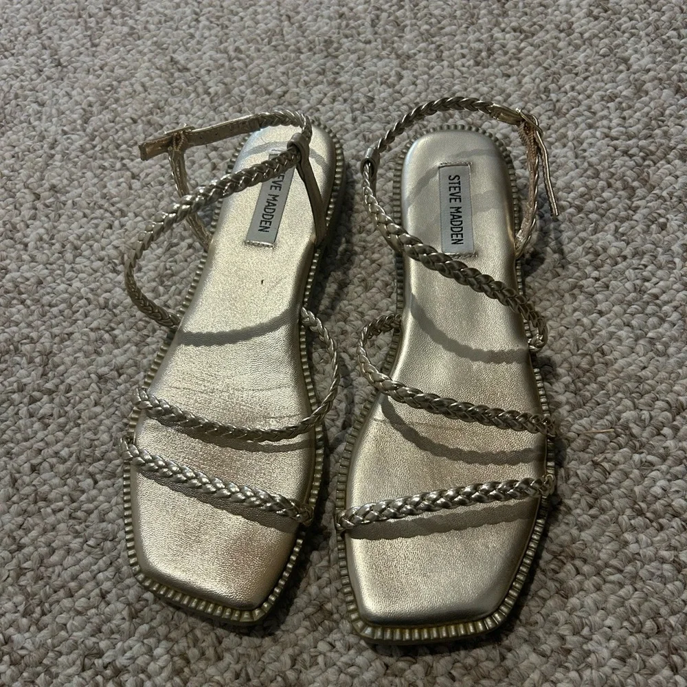 Steve Madden Darleena Gold Braided Strappy Sandals - Picture 2 of 4